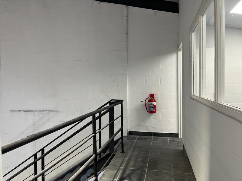 To Let Commercial Property for Rent in Retreat Industrial Western Cape